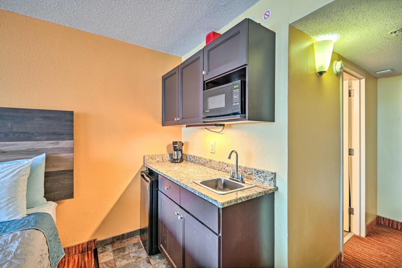 Convenient Myrtle Beach Studio With Balcony! Exteriör bild