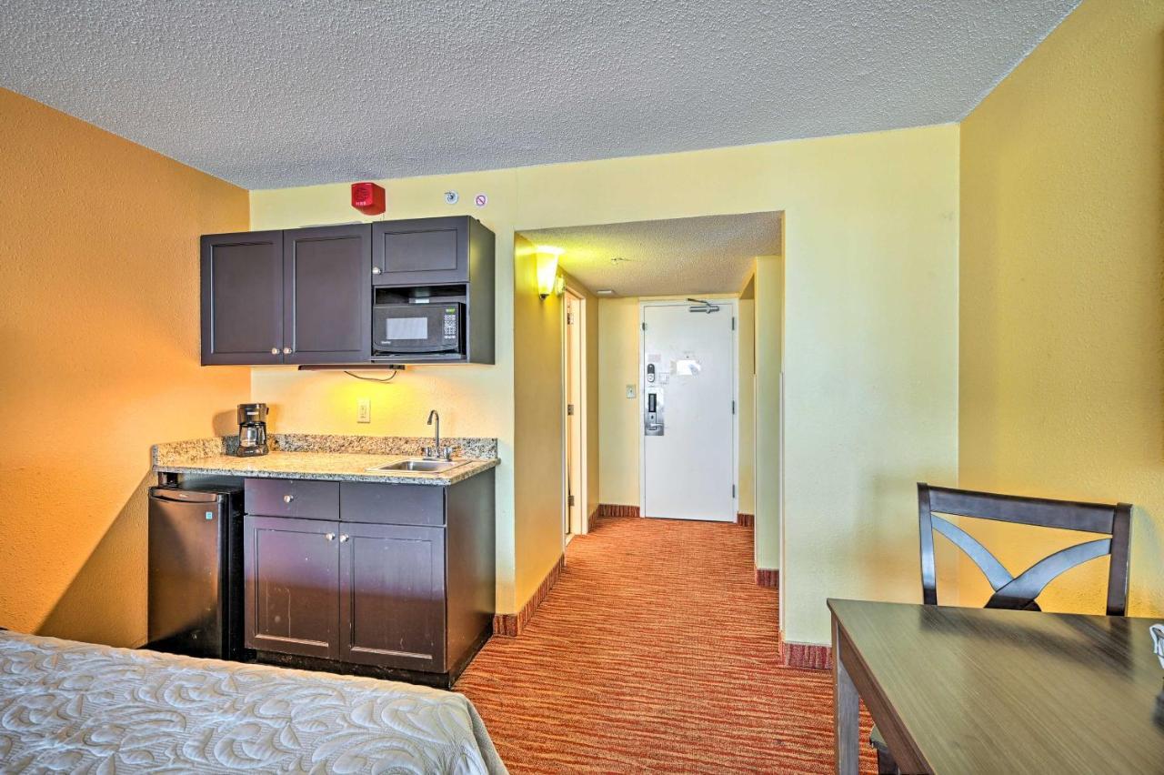 Convenient Myrtle Beach Studio With Balcony! Exteriör bild